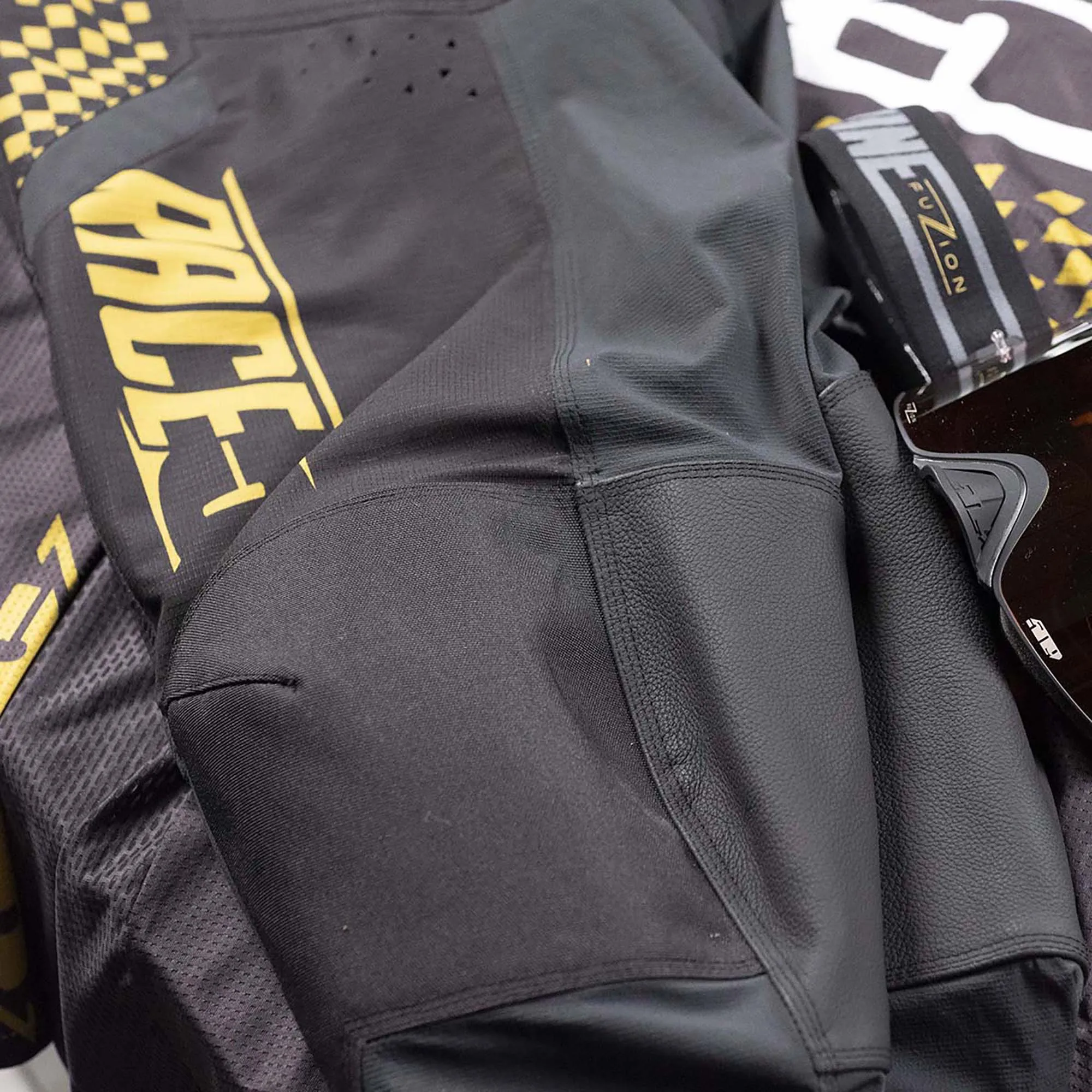 509 Race 5 Offroad Pants Speedsta Black Gold