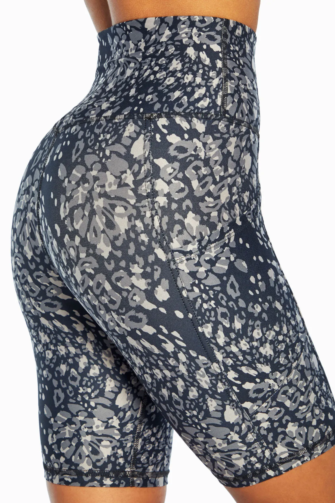 Brenda Side Pocket Tummy Control Bermuda