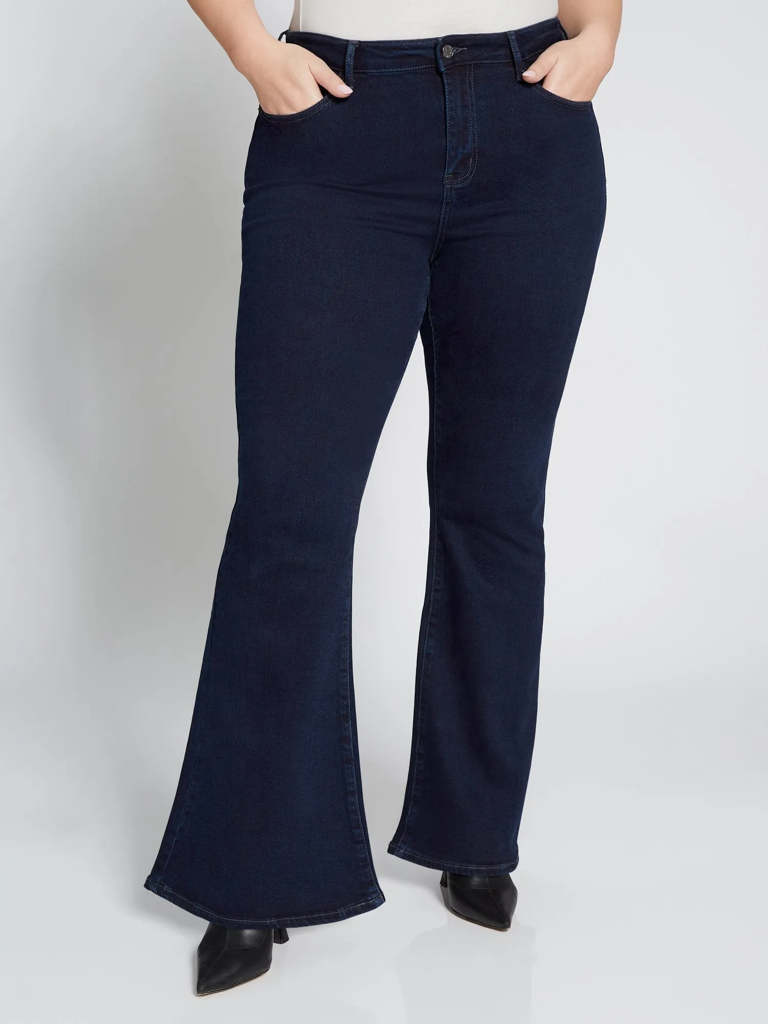High-Waisted Flare Jeans - Dark Wash