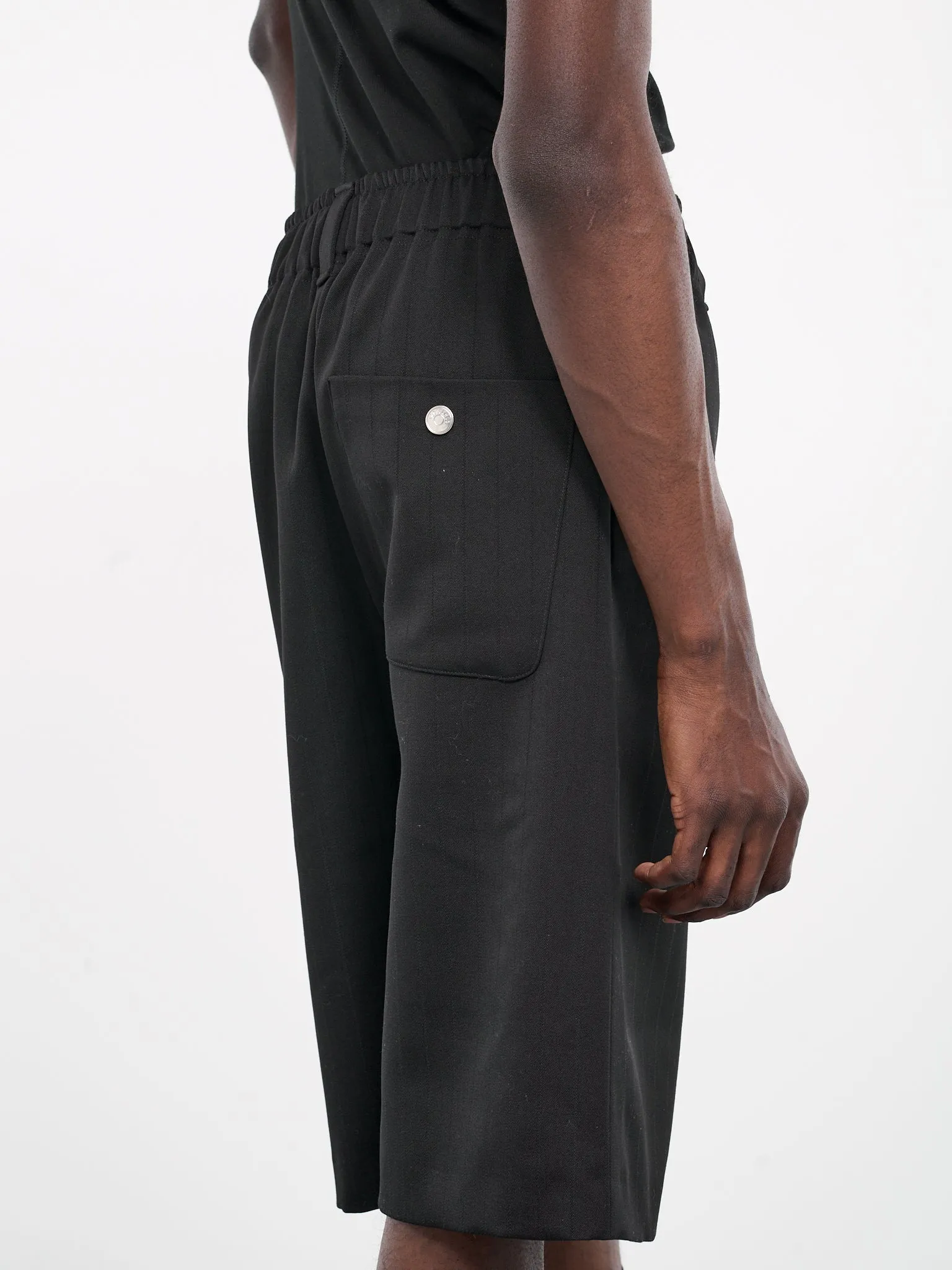 Le Bermuda Juego (245PA085-1542-PINSTRIPE-BLACK)