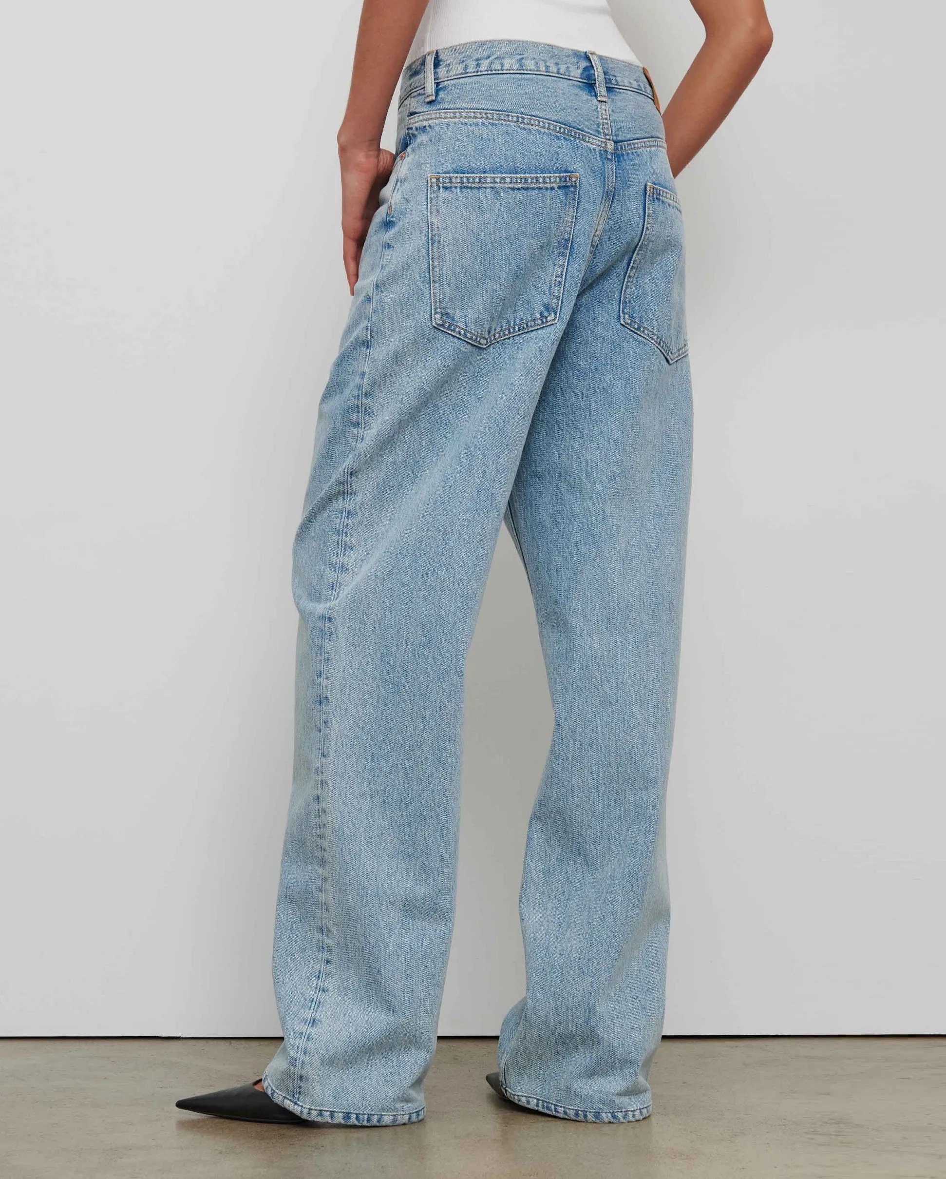 LOW RISE JEAN / BLUE