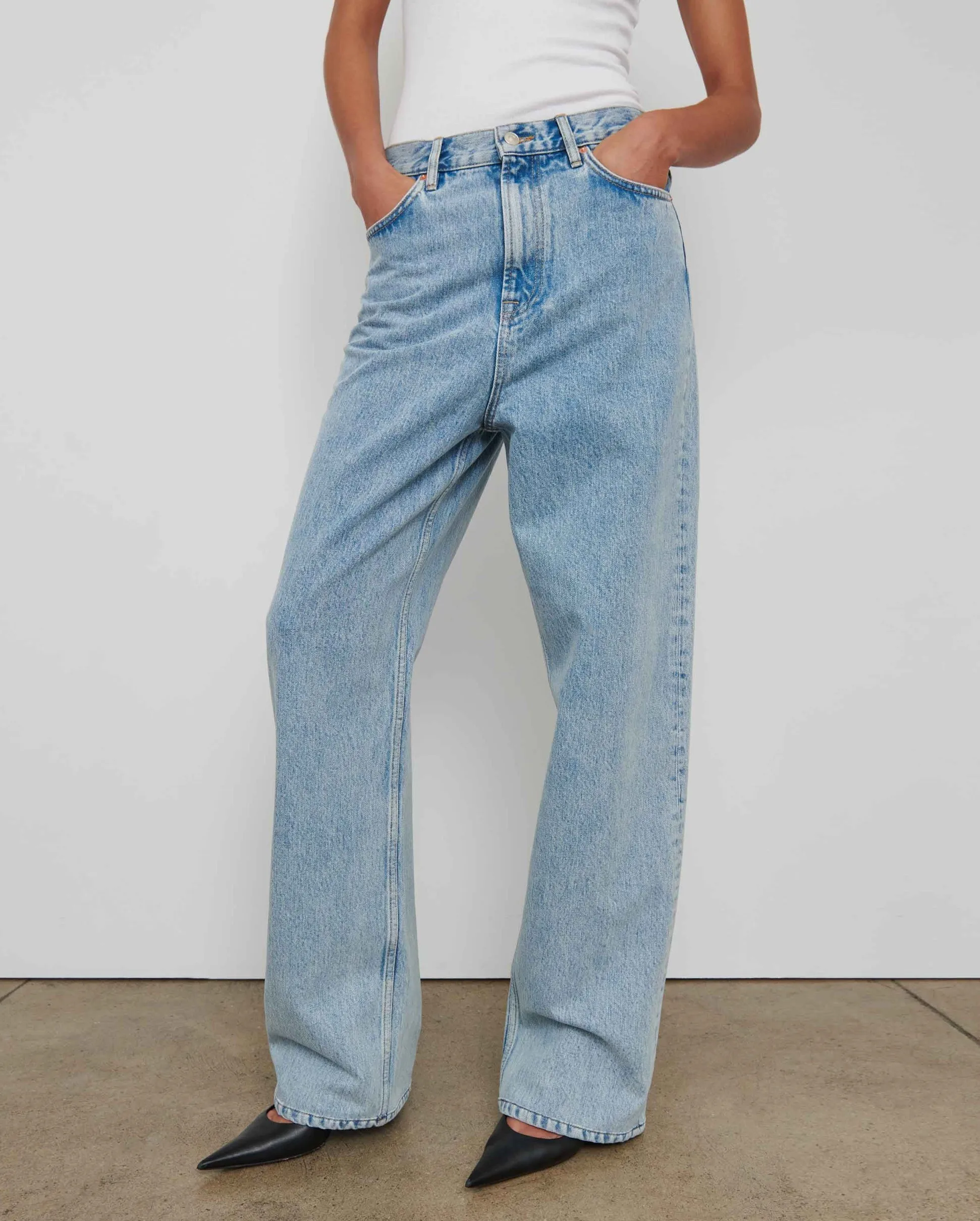 LOW RISE JEAN / BLUE