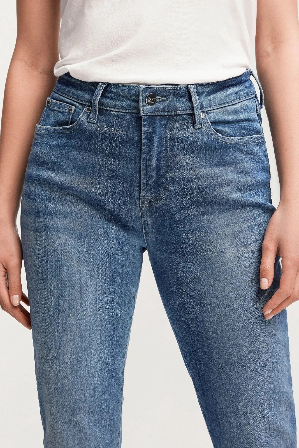 MARGOT High Slim - Light Worn Indigo