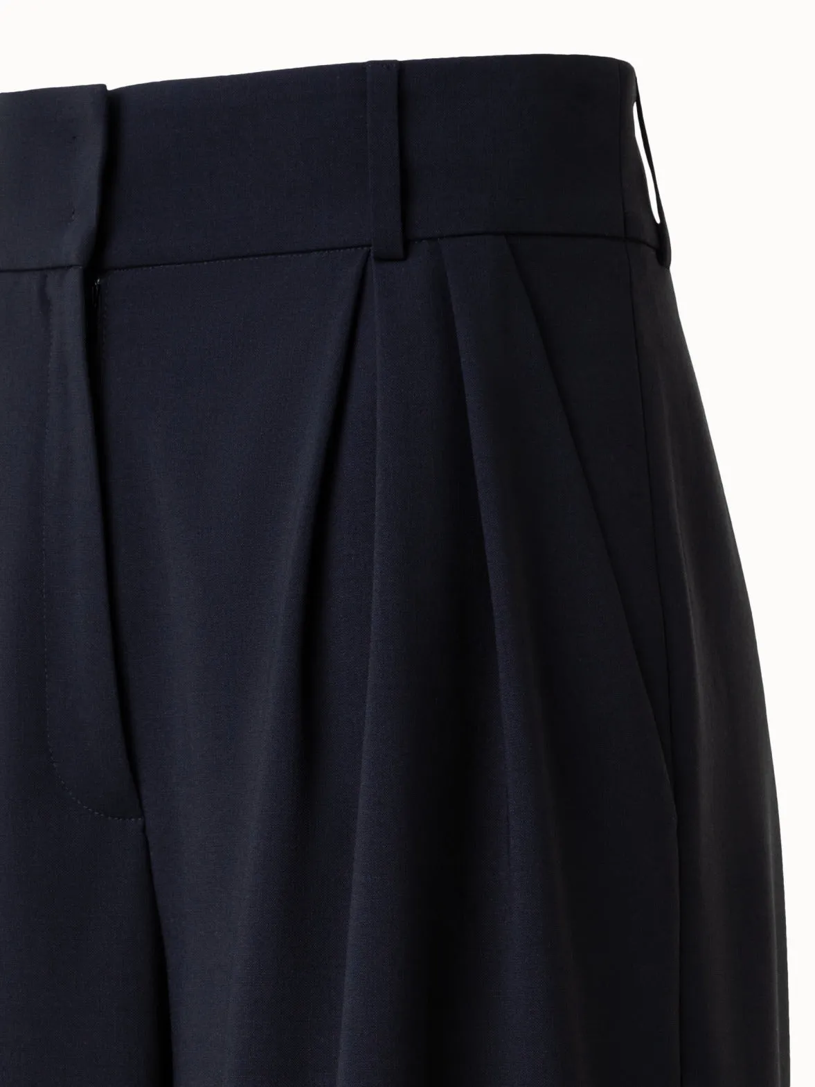 Pleated Cool Wool Bermuda Shorts