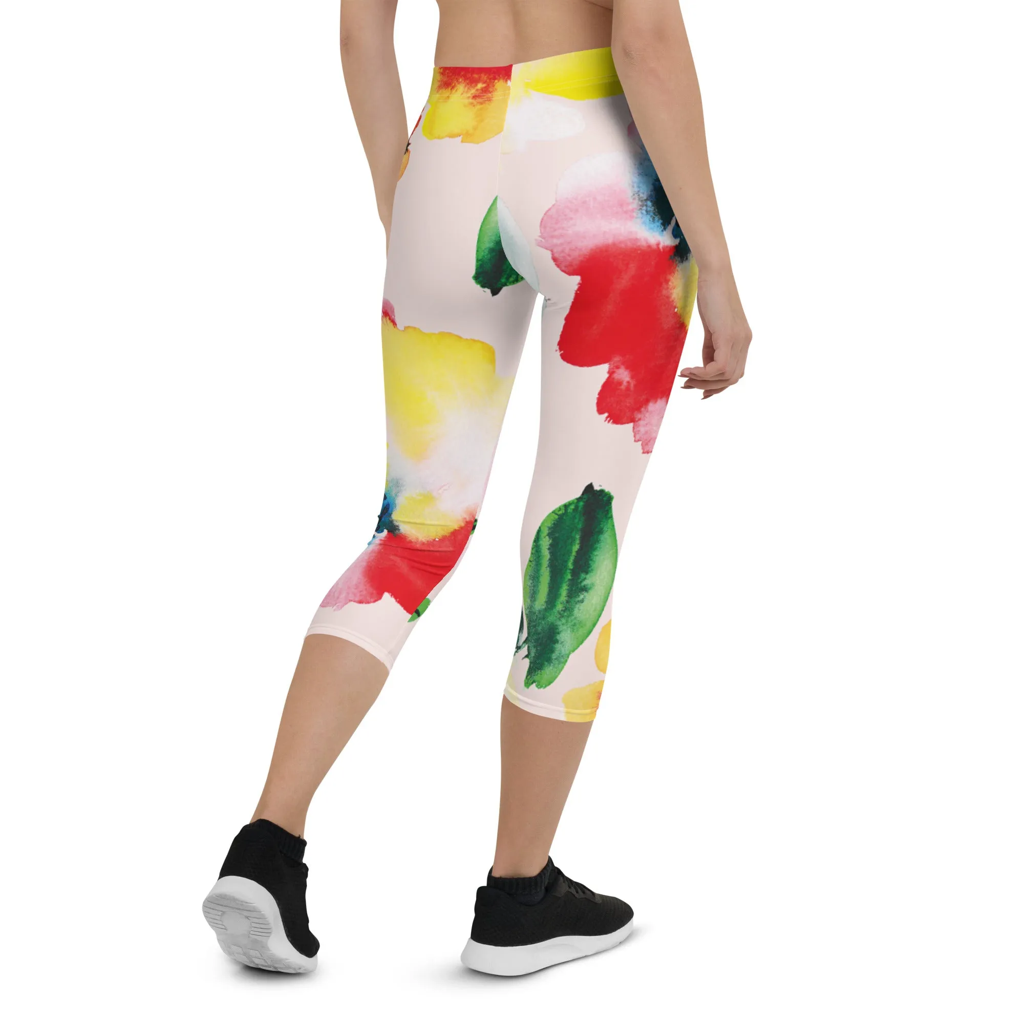 Red Mixed Floral Capri Leggings, Abstract Flower Print Designer Premium Quality Women's Capris Tights- Made in USA/EU/MX