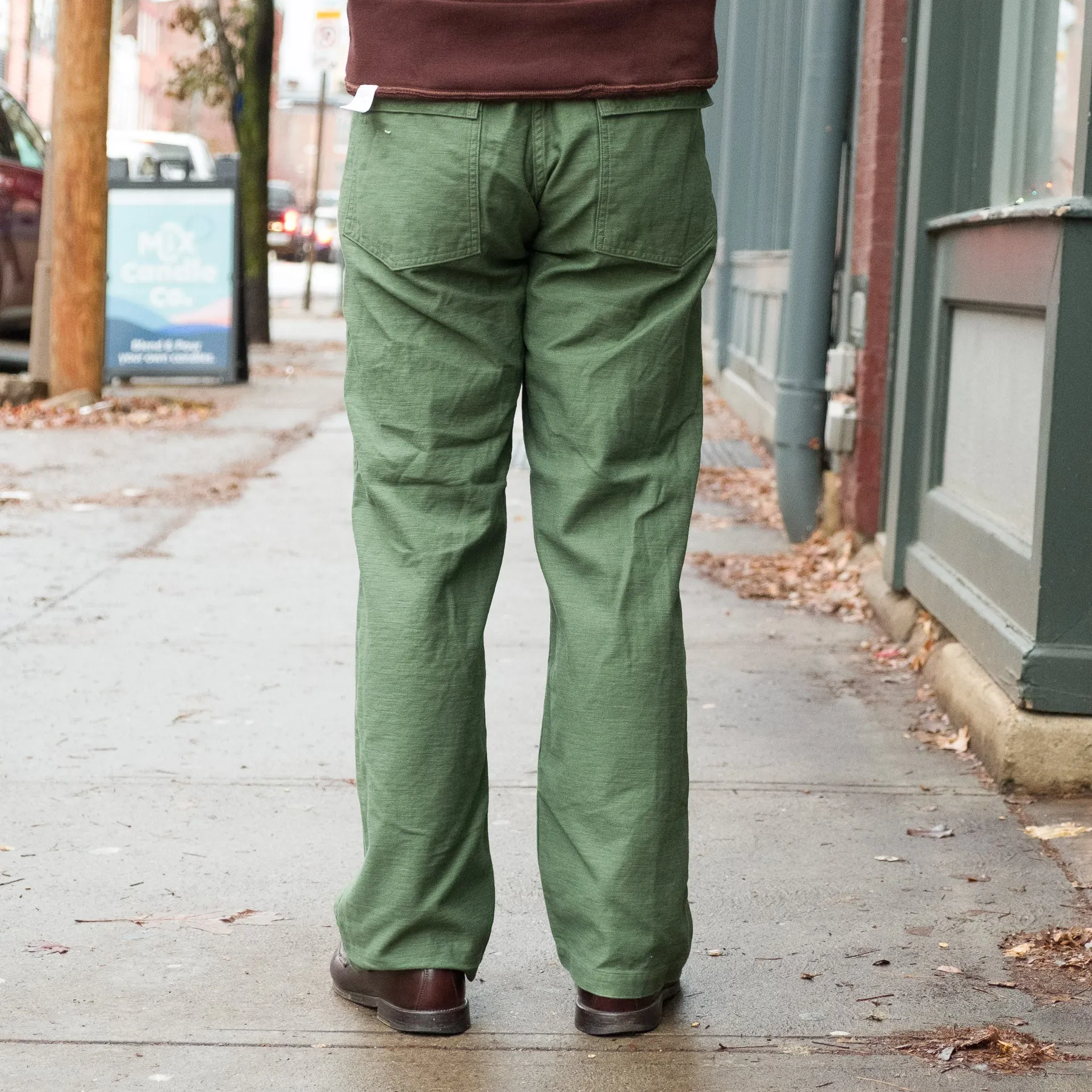 Regular Fit Fatigues in Green