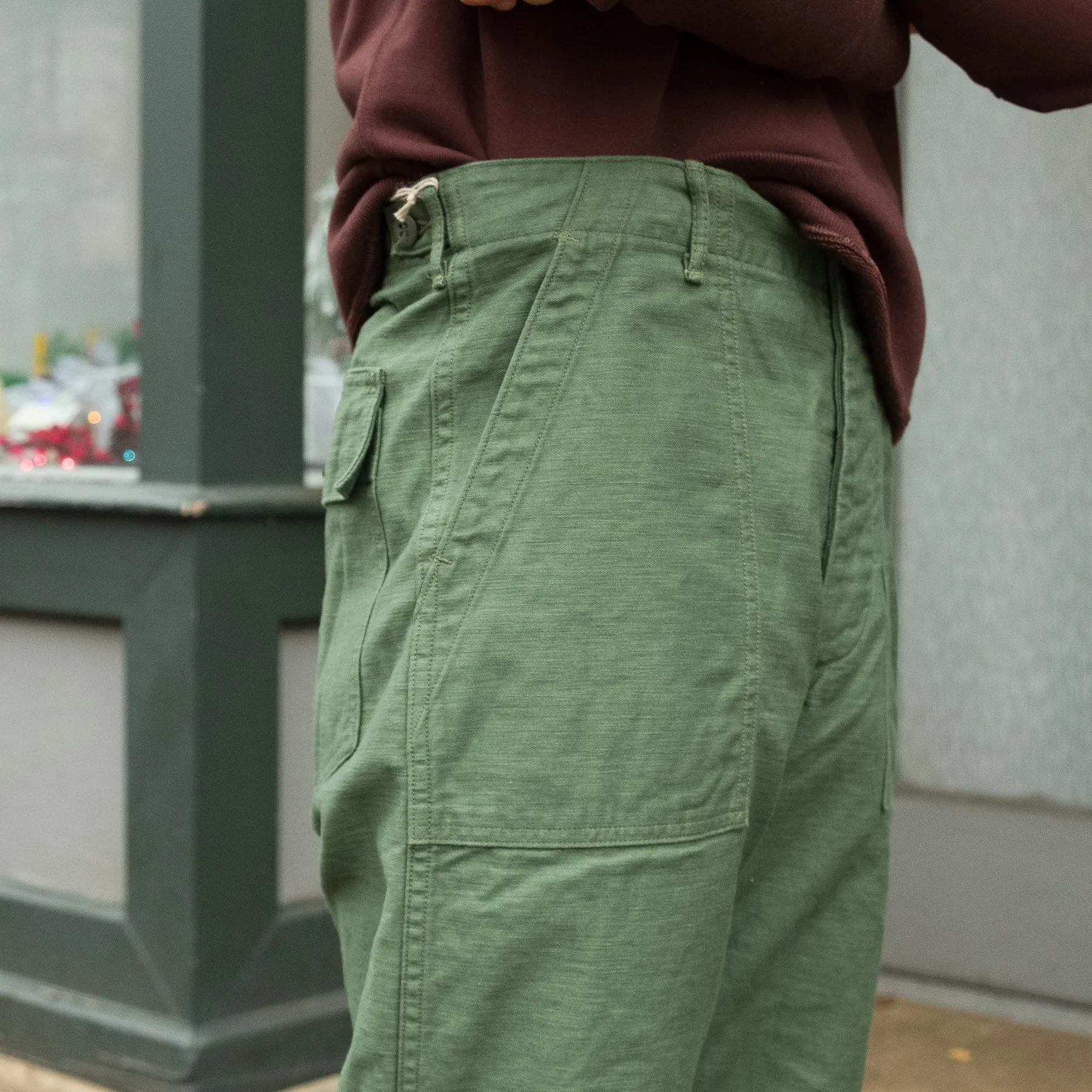 Regular Fit Fatigues in Green
