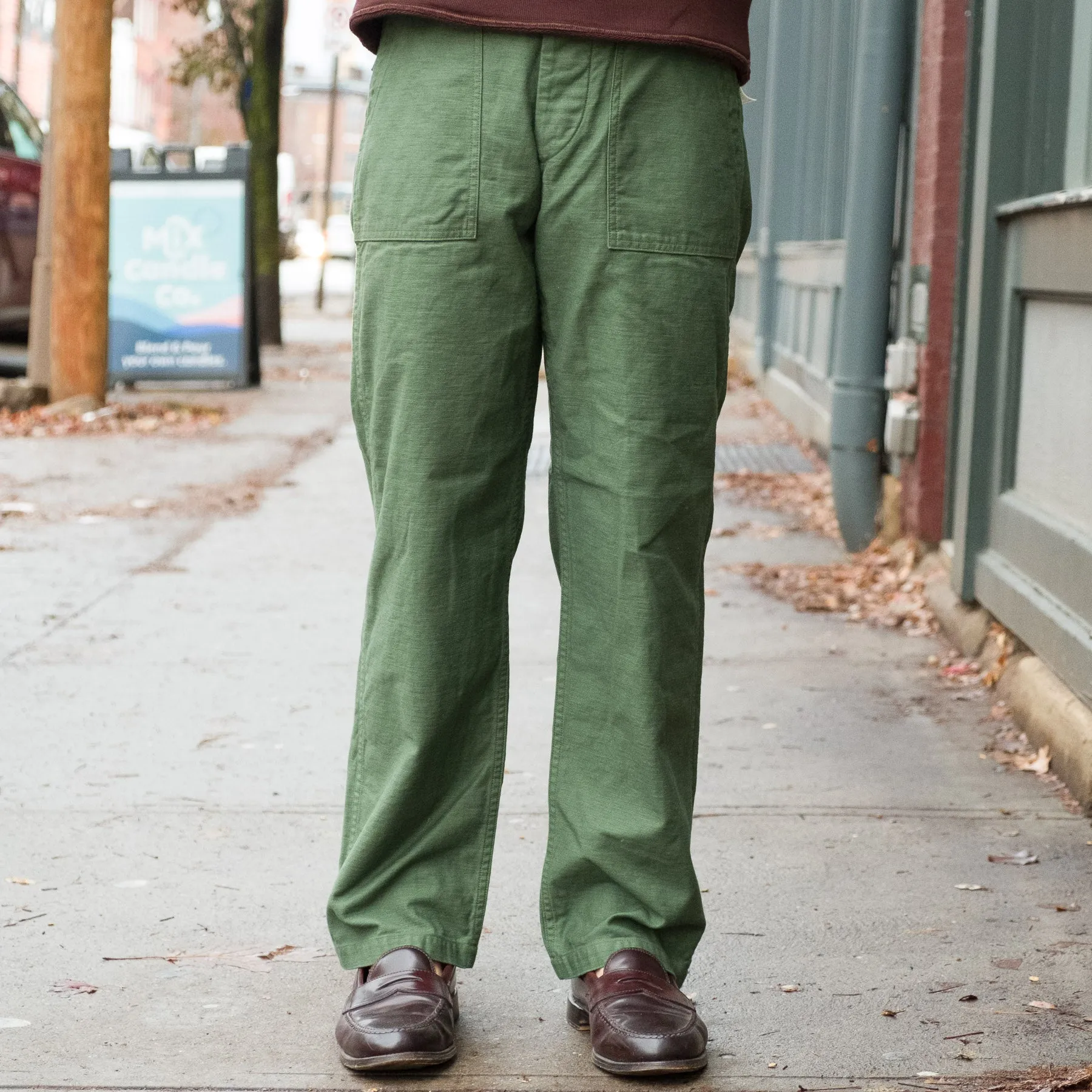 Regular Fit Fatigues in Green