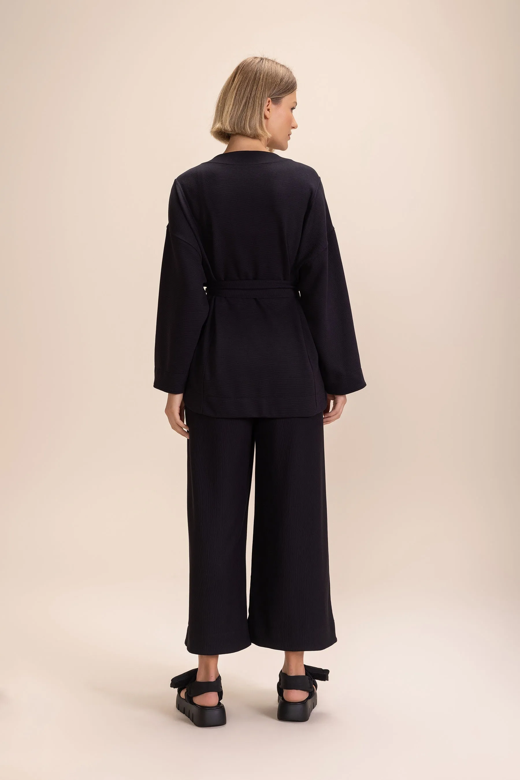 Sleek Pants